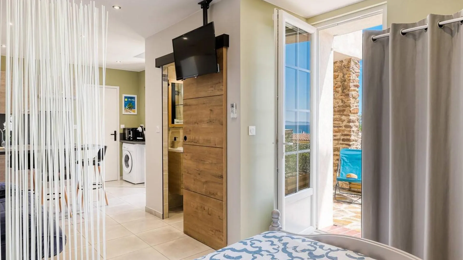 Appartement Neuf Au Lavandou - Climatise, Proche Plage - Fr-1-816-3 Le Lavandou 0*,  France